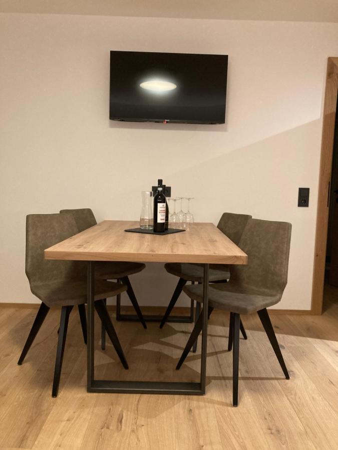Marx - Marx - Apartment *